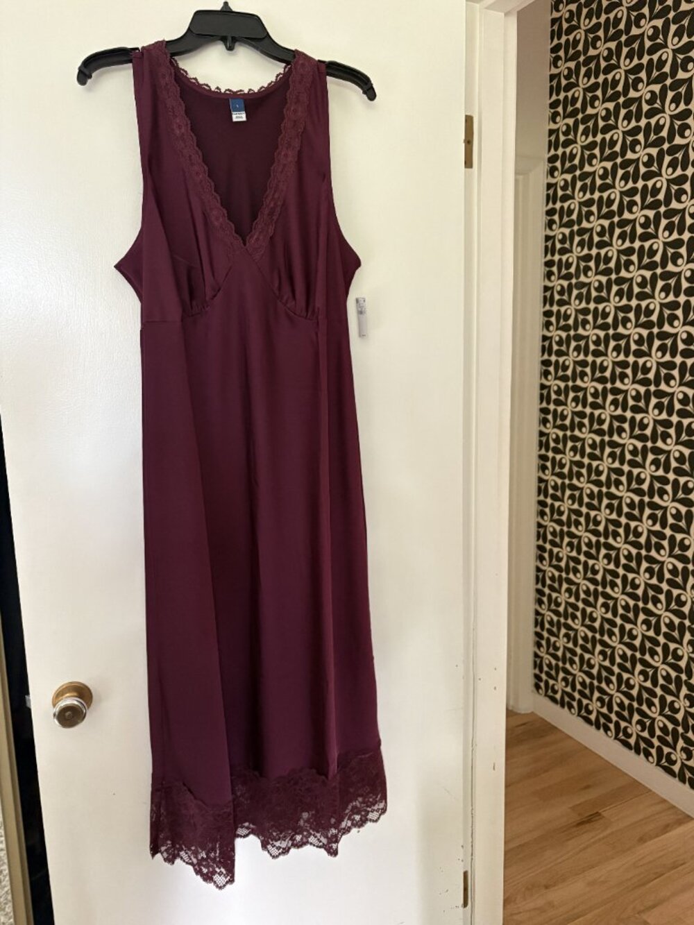 NWT OLD NAVY Satin with Lace Trim Midi Slip Dress in Rich Burgundy Size L